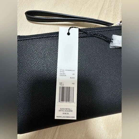 (NWT) Marc Jacobs Daily Brb Phone Wristlet black S107M06RE22 - Picture 4 of 7